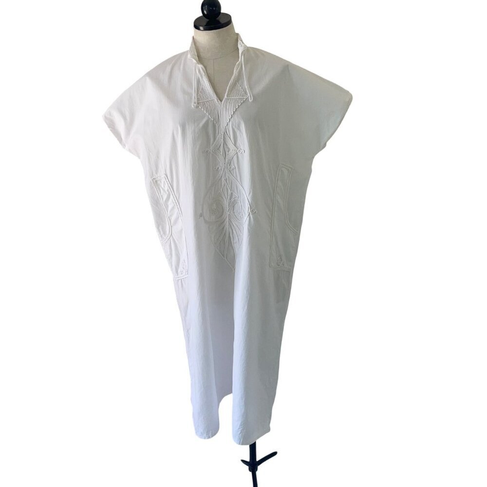 Vintage Womens Dress One Size White Caftan Scroll Work Design Pure Cotton